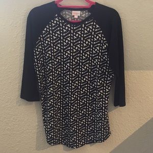 Small Black & White LuLaRoe Randy